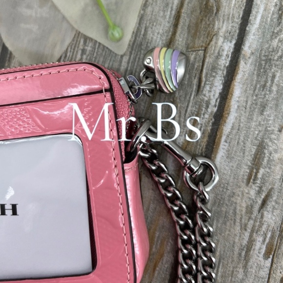 Coach Zip Card Case In Signature Leather With Heart Charm Wallet Bag - Picture 3 of 6